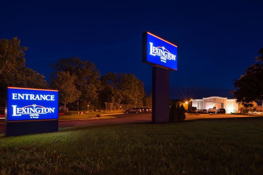 Ramada Plaza Rochester Airport Exterior foto